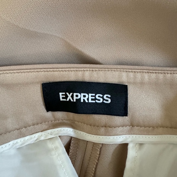 Express High Rise Pleated Trouser - Picture 4 of 6